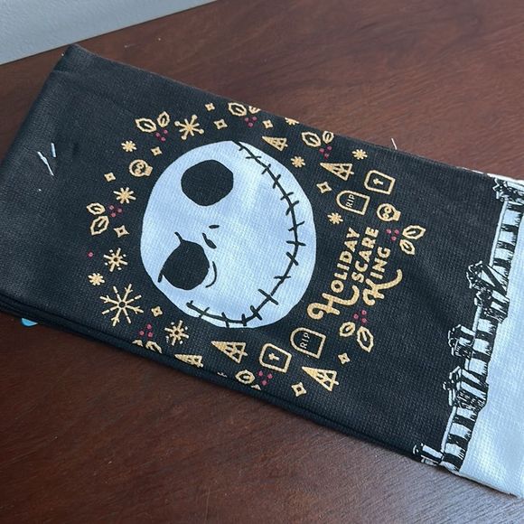 Disney The Nightmare Before Christmas kitchen towels and mitts - Picture 6 of 7